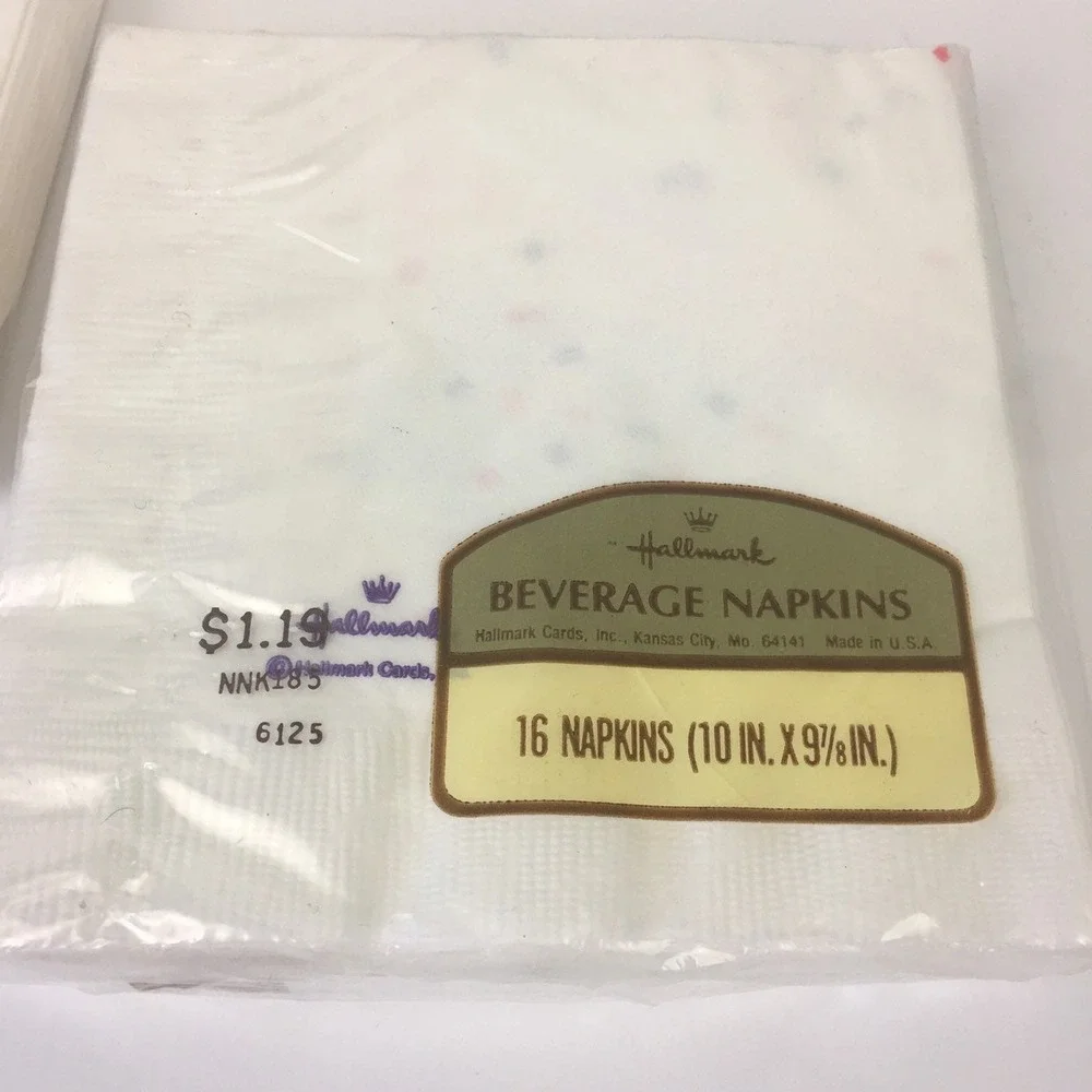 Hallmark Happy New Year‎ Vtg White Napkins Colorful 80s 90s Font 2 Packs Sealed